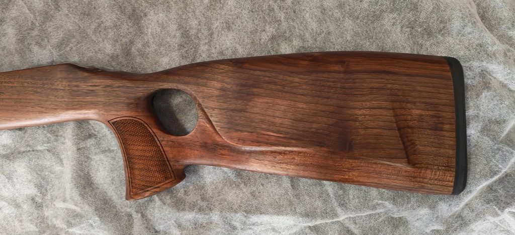Blaser R8 thumbhole tus – 2. kép