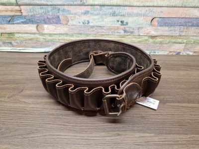 Sörétes töltényöv – üres tartóöv